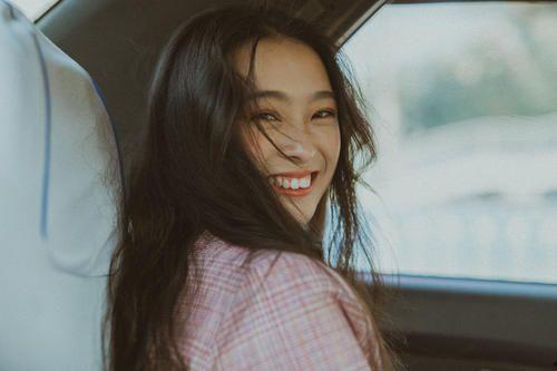 娱乐吃瓜大表姐,揭秘大表姐的瓜田秘事